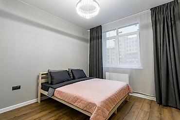 Посуточная аренда квартир: 1 комната, Люкс, элитка, Бишкек Парк ТРЦ, Душевая кабина, Постельное белье, Кондиционер — 2