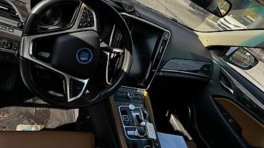 lexus e: BYD Qin: 2018 г., 1.5 л, Автомат, Гибрид, Седан — 8
