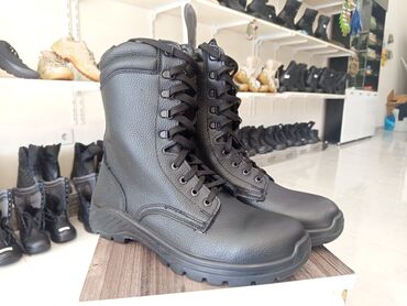 dəri qısa botinkalar: C4 DƏRİ BOT - Material: qalın, teksturalı süni dəri (suya davamlı