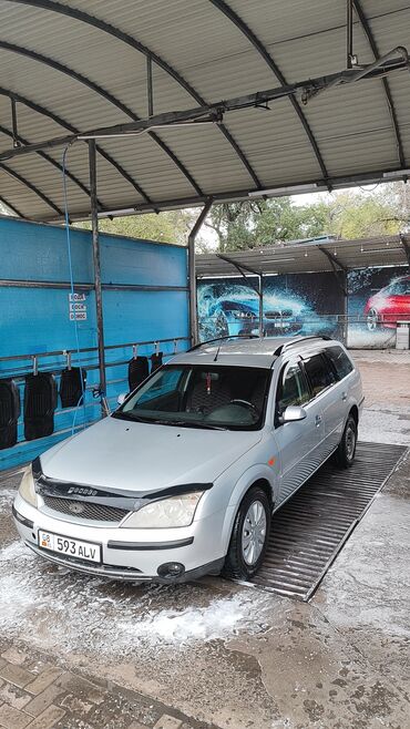 транспорты: Ford Mondeo: 2001 г., 2 л, Механика, Бензин, Универсал