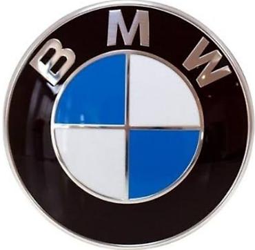 formula 1: Bburago maketa automobila – 1988 BMW 3 Series M3 (E30) - Skala: 1:24 — 10