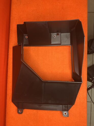 Другие детали вентиляции, охлаждения и отопления: Toyota Sequoia Рамка интелкулера ⚠️ Есть в наличии 🗒️Подходит на — 12