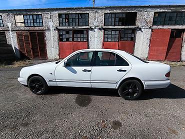аккорд англичанин: Mercedes-Benz E-Class: 1997 г., 2 л, Механика, Газ, Седан — 6