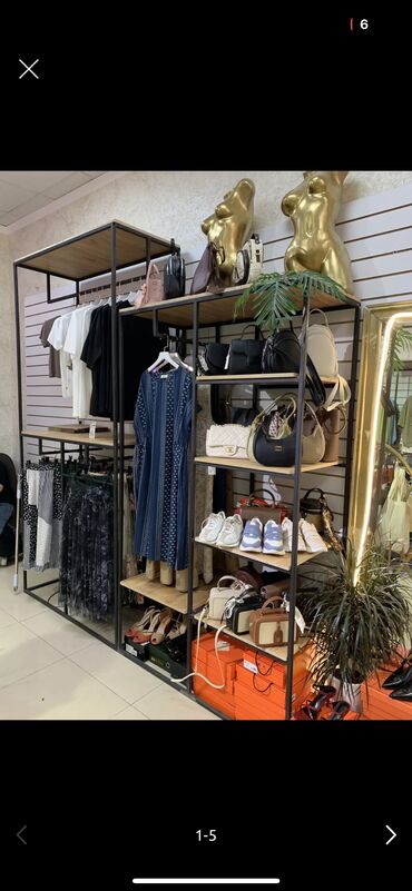 Кронштейны, стойки: Кронштейн Для телефонов и их аксессуаров, Материал: Стекло, С ящиками, Новый — 3