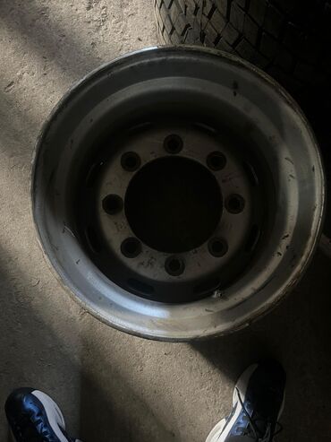 13 диски резиной: Темир Дисктер R 19.5 тешиктери - 8