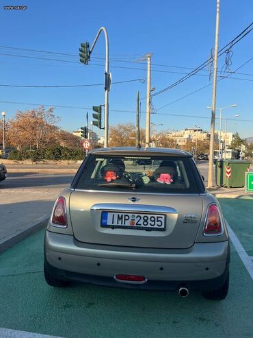 Mini: Mini One: 1.4 l. | 2010 έ. 81600 km. Χάτσμπακ — 3