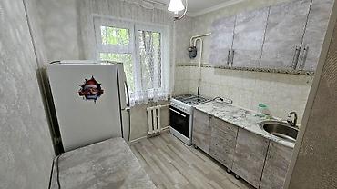 только нал: 1 комната, 39 м², 6 мкр 104 серия, 3 этаж, Евроремонт — 4