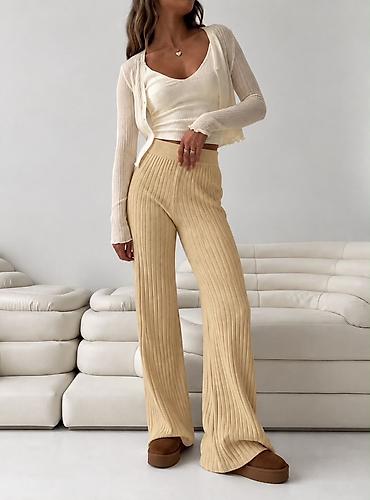 suknjara basic: Rebraste ženske pantalone sa širokim nogavicama
1700din
S M L — 3