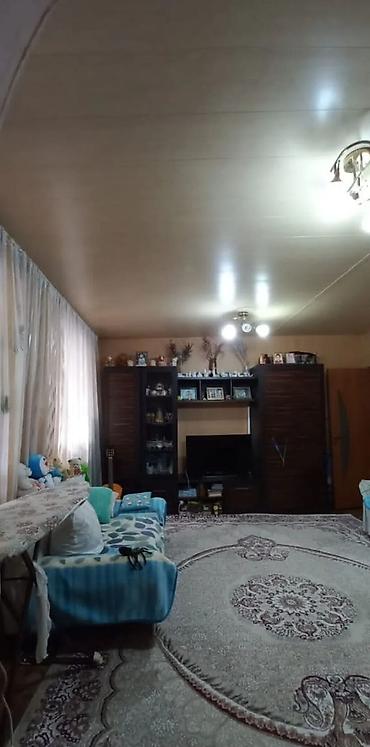 Продажа коттеджей и домов: Продаётся уютный дом в районе Карагачёвой рощи Общая площадь 80м² Две — 7