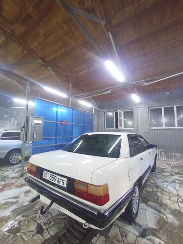 audi a3: Audi 100: 1986 г., 1.8 л, Механика, Бензин, Седан