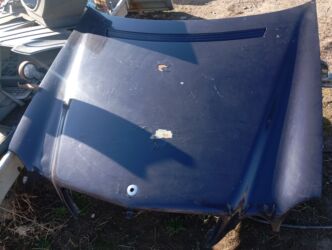 дом на калесах: Капот Mercedes-Benz, Б/у, Оригинал