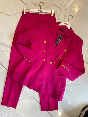 Kompleti: New Colection Richmond Odela 36/38/40/42/44/46 Cena 4800 Din — 7