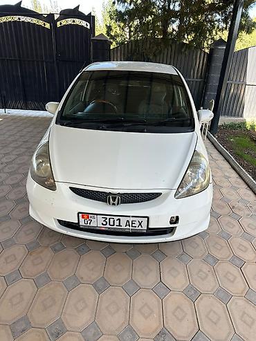 Honda: Honda Fit: 2003 г., 1.3 л, Автомат, Бензин, Хэтчбэк — 3