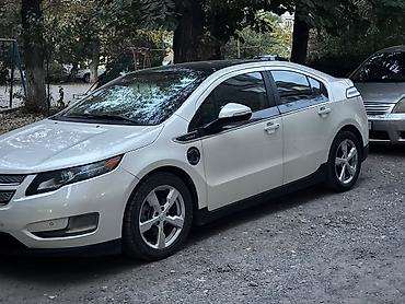 Chevrolet Volt: 2012 г., 1.4 л, Вариатор, Электромобиль, Лифтбек