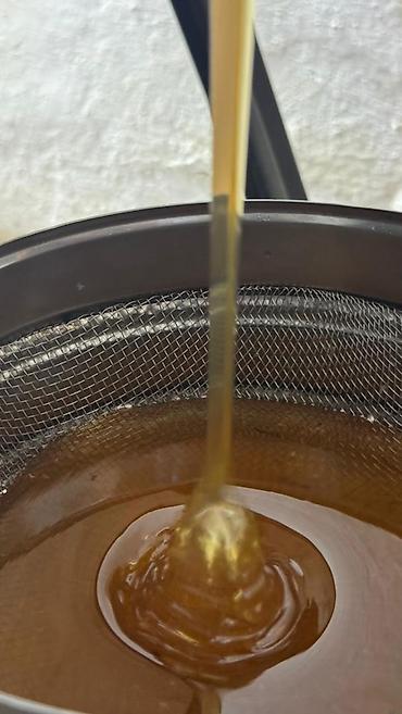 Мёд: 🍯 Натуральный мёд от пасечника Продаю мёд с собственной пасеки — 5