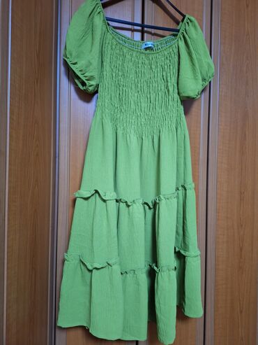 new yorker отворено сада: L (EU 40), color - Khaki, Cocktail, With the straps
