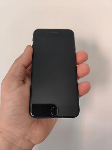 second hand electronics: Iphone SE 2020 crni sa 64gb memorije, sim free i icloud free — 1