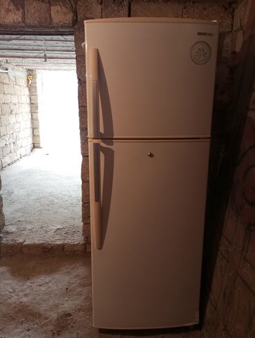 Soyuducular: İşlənmiş 2 qapılı Samsung Soyuducu Satılır, rəng - Ağ, Dolab içi — 9