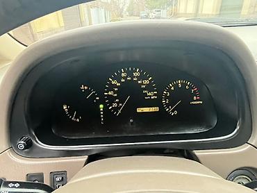 Lexus: Lexus RX: 2000 г., 3 л, Автомат, Газ, Кроссовер — 5