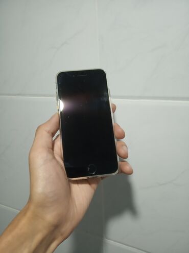 ipod shuffle цена: IPhone 7, Б/у, 32 ГБ, Jet Black, Чехол, Кабель, 99 %