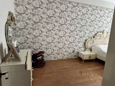 Sifarişlə mətbəx mebeli: Mətbəx dəsti və sanitar qovşağı üçün tam təchizatlı interyer komplekti — 12