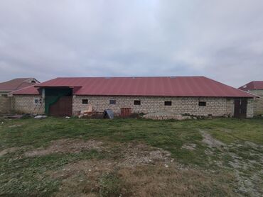 Anbar və emalatxanalar: Ferma/təsərrüfat sahəsi40 baş iri buynuzlu heyvan saxlanılması üçün — 3