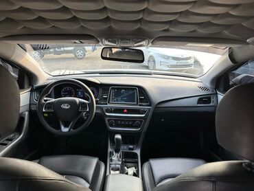 Hyundai: Hyundai Sonata: 2021 г., 2 л, Автомат, Газ, Седан — 6