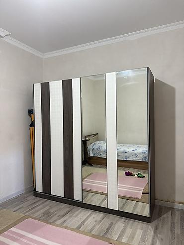 asilqan 65 azn: Geniş tutumlu sürgülü qapılı şkaf
Dolab,skaf,sfoner — 1