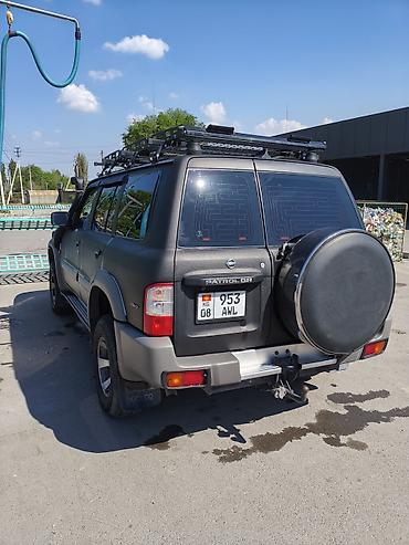 ниже: Nissan Patrol: 2003 г., 3 л, Автомат, Дизель, Внедорожник — 5