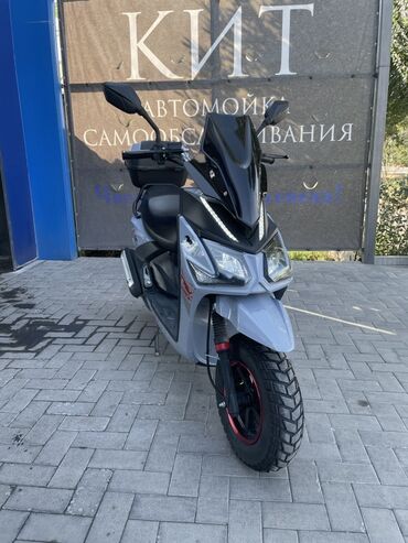 Скутеры: Продаётся скутер новый без вложений Документы Экспертиза есть шлем в