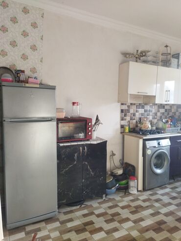 Həyət evləri və villaların satışı: 9 otaq, 200 kv. m, Kredit var, Orta təmir -da lalafo.az — 21 Həyət evləri və villaların satışı: 9 otaq, 200 kv. m, Kredit var, Orta təmir — 21