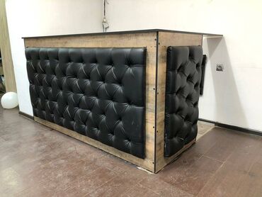 Стойки ресепшн: Столы ресепшен Администраторский стол Кассовый стол Занимаемся — 52