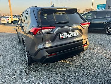 Toyota: Toyota RAV4: 2021 г., 2.5 л, Автомат, Бензин, Кроссовер — 5