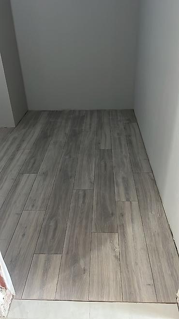ikinci el laminatlar: Salam. Satış deyil ustayıq. Her növ laminat vurulması mövcuddur. 600+ — 8