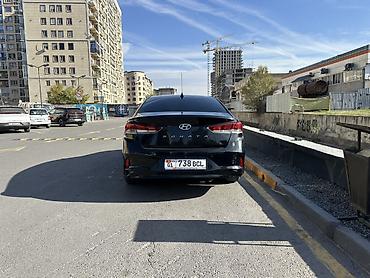 mersedes 203: Hyundai Sonata: 2018 г., 2 л, Автомат, Газ, Седан — 6