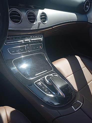 e 220 2013: Mercedes-Benz E-Class sedan - Model: Mercedes-Benz E-klass (W213) - — 2