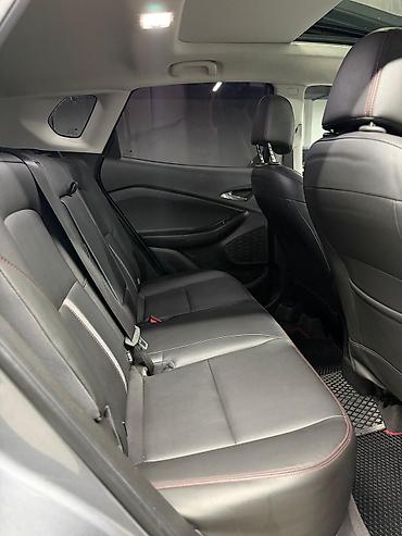 Chevrolet: Chevrolet Tracker: 2022 г., 1.3 л, Автомат, Бензин — 11