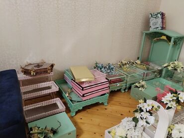 Bijuteriya vitrinləri: Xonça .Xonca ve aksesuar butun biznes satilir .0 danhazur biznesinizi -da lalafo.az — 1 Bijuteriya vitrinləri: Xonça .Xonca ve aksesuar butun biznes satilir .0 danhazur biznesinizi — 1