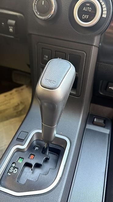Продажа авто: Toyota Sequoia: 2020 г., 5.7 л, Автомат, Бензин, Внедорожник — 9