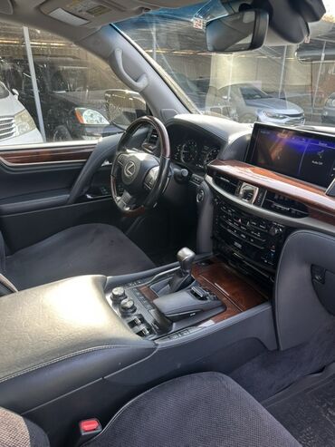 Lexus: Lexus LX: 2018 г., 5.7 л, Автомат, Бензин, Внедорожник — 4