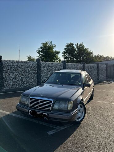 лупарик мерс 210: Mercedes-Benz E-Class: 1993 г., 3.2 л, Автомат, Бензин, Седан