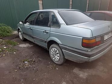 Volkswagen: Volkswagen Passat: 1991 г., 1.8 л, Механика, Газ, Седан — 2