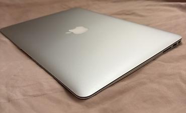 ucuz macbook: Təzədən seçilməyən, çox səliqəli işlədilmiş MacBook Air satılır. Cihaz — 3