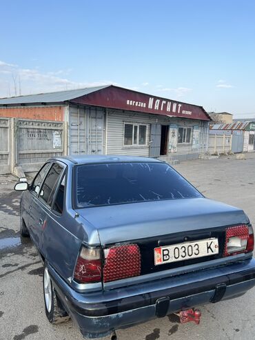 продаю нексия: Daewoo Nexia: 1995 г., 1.6 л, Механика, Бензин, Седан