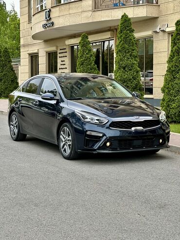 мерседес в аварийном состоянии: Kia K3: 2018 г., 1.6 л, Автомат, Бензин, Седан