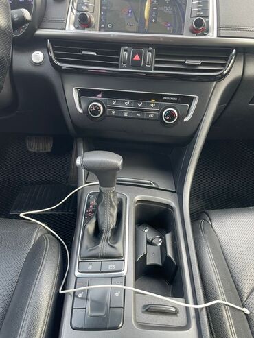 Kia: Kia K5: 2017 г., 2 л, Автомат, Газ, Седан — 11