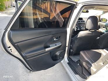 byd e6: Toyota Prius V: 2016 г., 1.8 л, Автомат, Гибрид, Универсал — 10