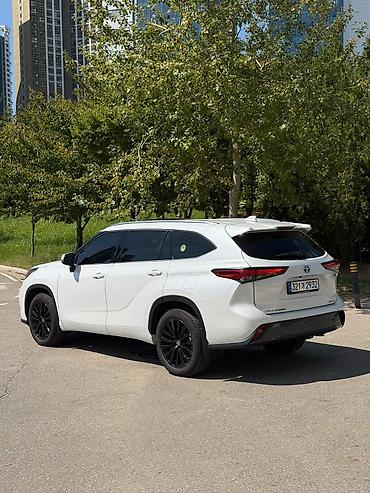 camry 55 2017: Toyota Highlander: 2022 г., Гибрид, Кроссовер — 5