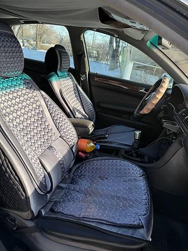 Audi: Audi A6: 2001 г., 2.4 л, Механика, Бензин, Седан — 9