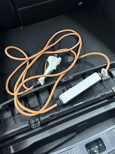 клима: Toyota Prius: 2017 г., 1.8 л, Автомат, Гибрид, Лифтбек — 5